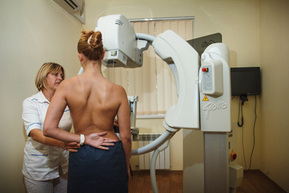 Маммографию после флюорографии. Маммография МЕДСИ. Электроимпедансная маммография. Флюорография и маммография. Маммография молочных желез.